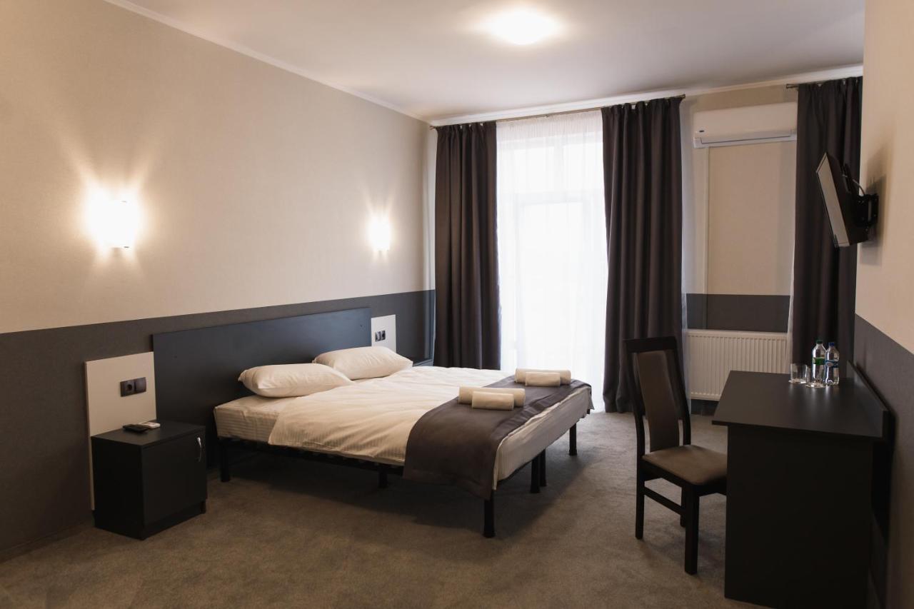 Golden Ring Hotel Ternopil Exterior photo
