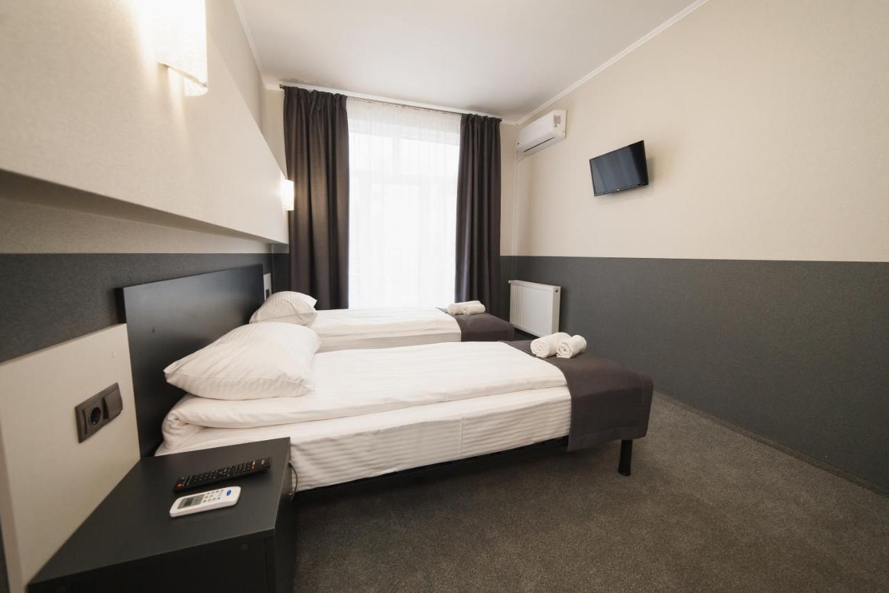 Golden Ring Hotel Ternopil Exterior photo