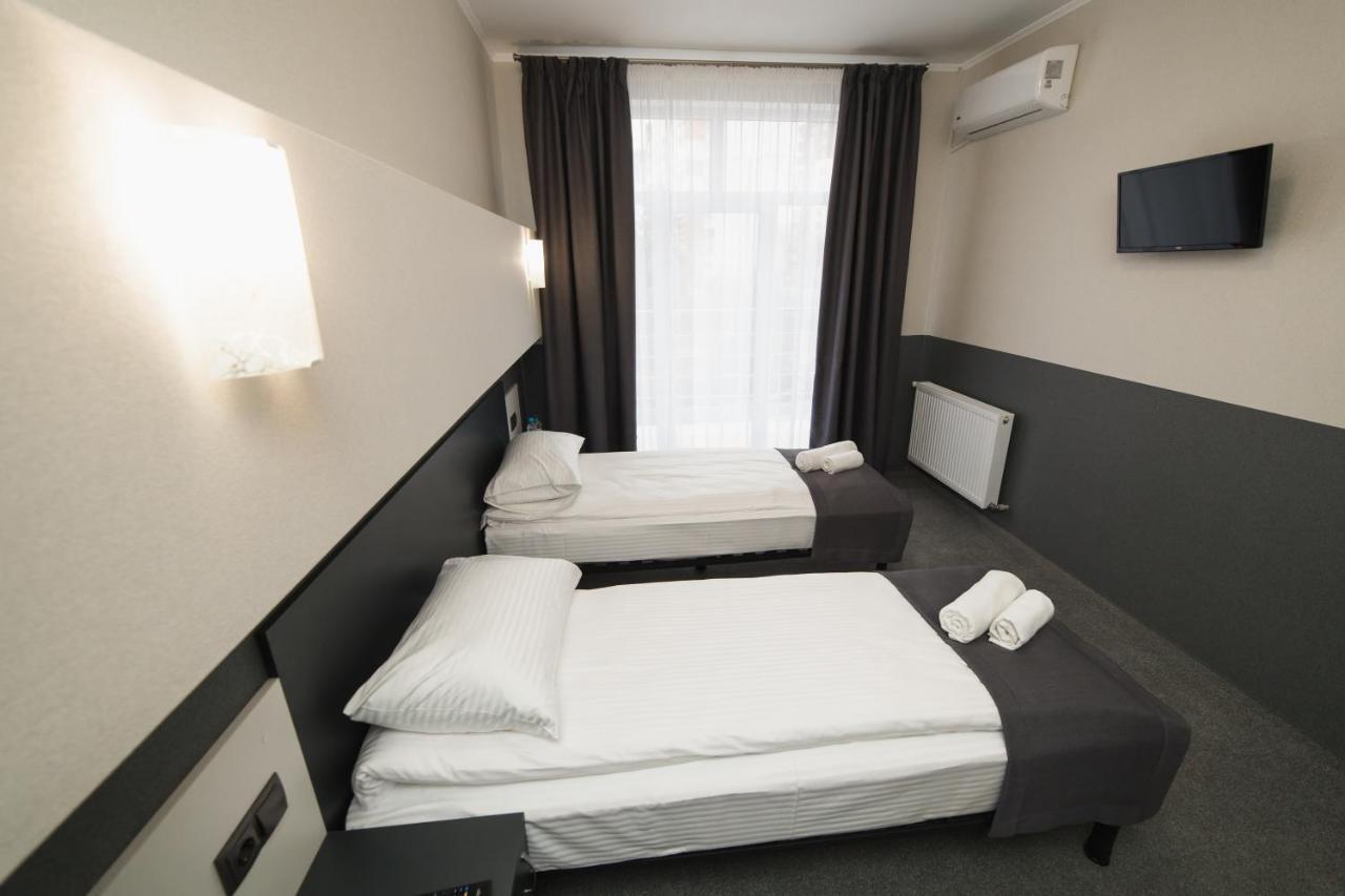 Golden Ring Hotel Ternopil Exterior photo